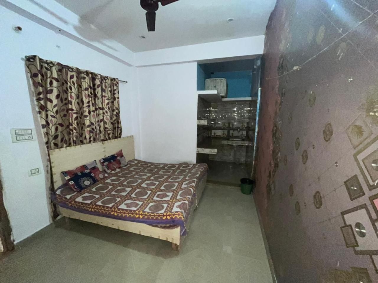 Balaji Homestay Mathura In Vrindavan Ngoại thất bức ảnh
