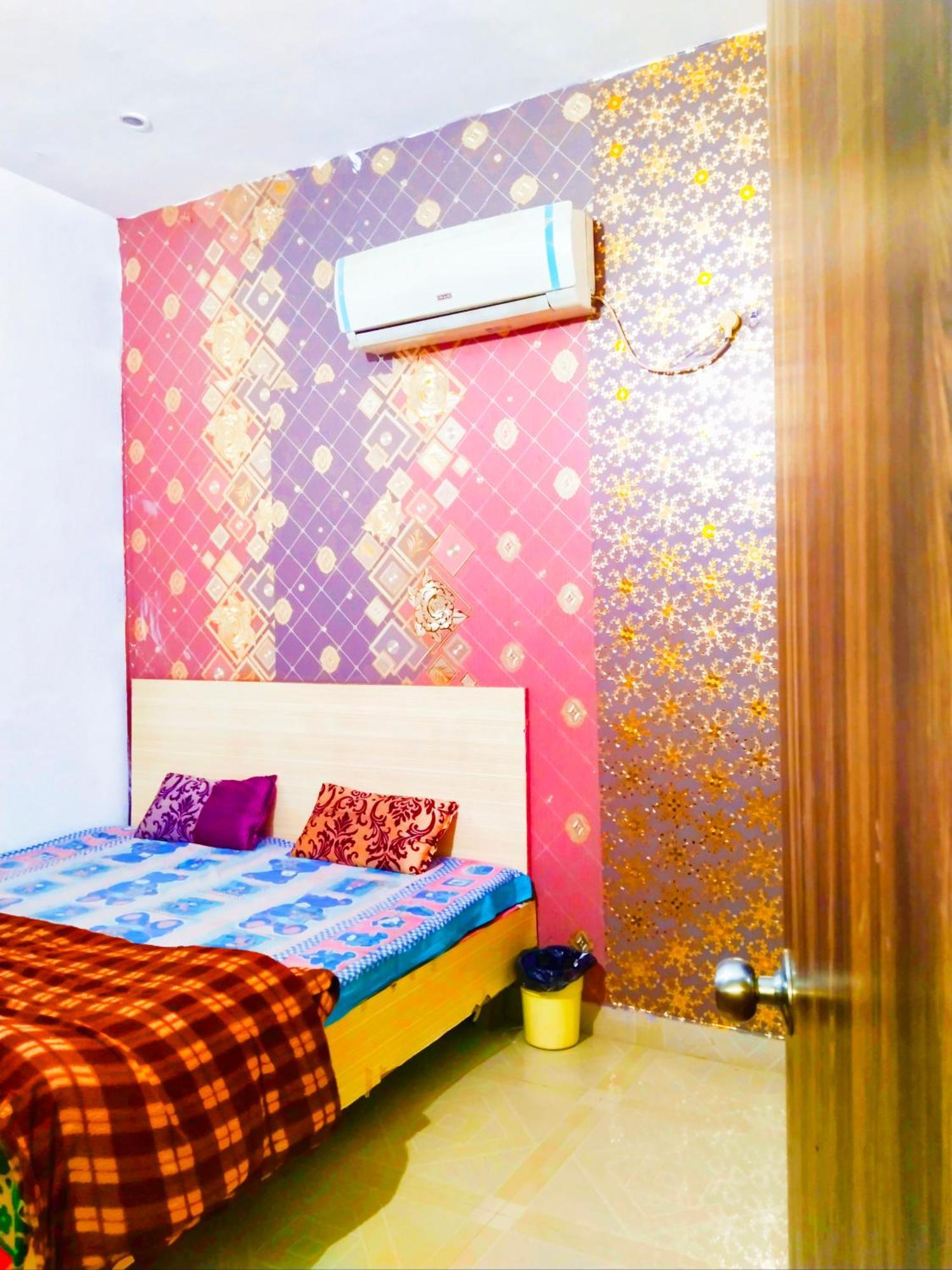Balaji Homestay Mathura In Vrindavan Ngoại thất bức ảnh