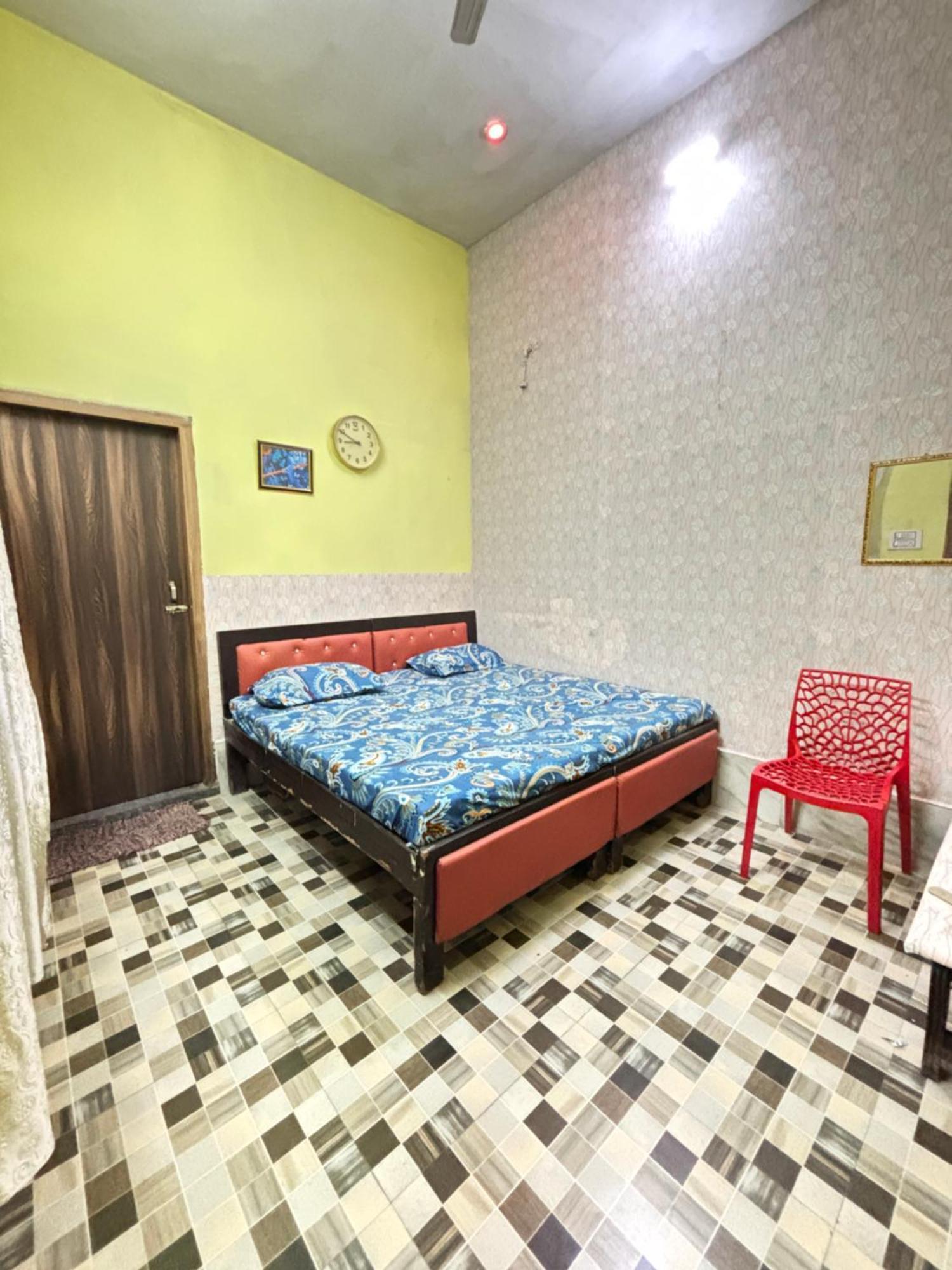 Balaji Homestay Mathura In Vrindavan Ngoại thất bức ảnh